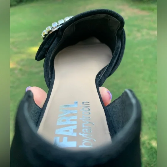 Velvet Pointed Rhinestone Ring Slip-On Loafers - Picture 5 of 16